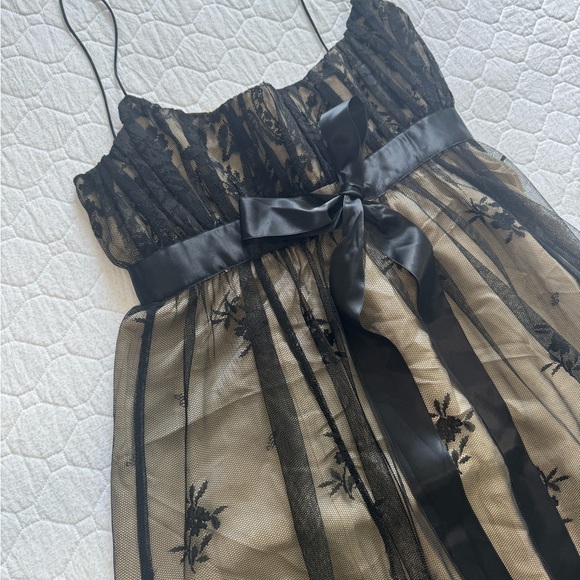 Zara Black and Tan Floral Midi Dress - Picture 3 of 6
